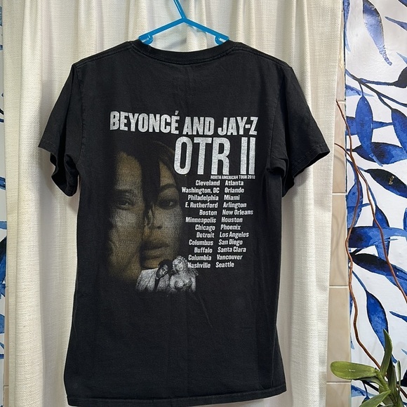 Beyonce Jay-Z OTR II 2018 Tour Rap R&B Concert Merch Black Graphic T-Shirt - Picture 5 of 6